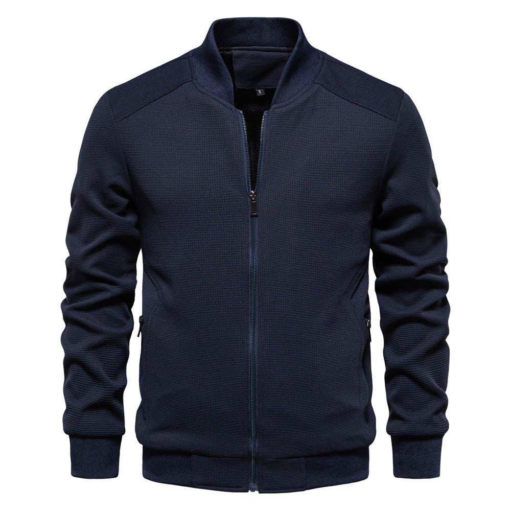 Bomber jacket masculino com fecho de correr e detalhes acolchoados nos ombros