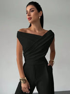 Blusa feminina drapeada nos ombros silhueta moderna elegante