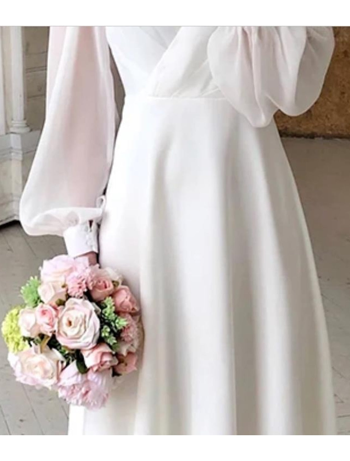Vestido de noiva feminino manga longa fluido com decote V clássico