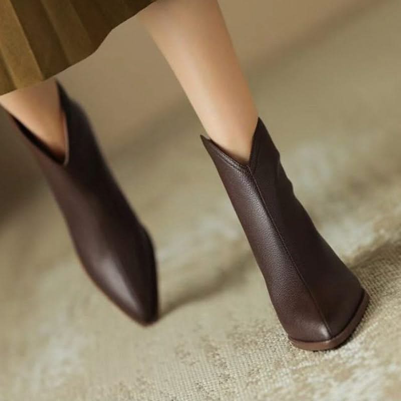 Botas femininas de tornozelo couro vegano bico fino com zíper traseiro