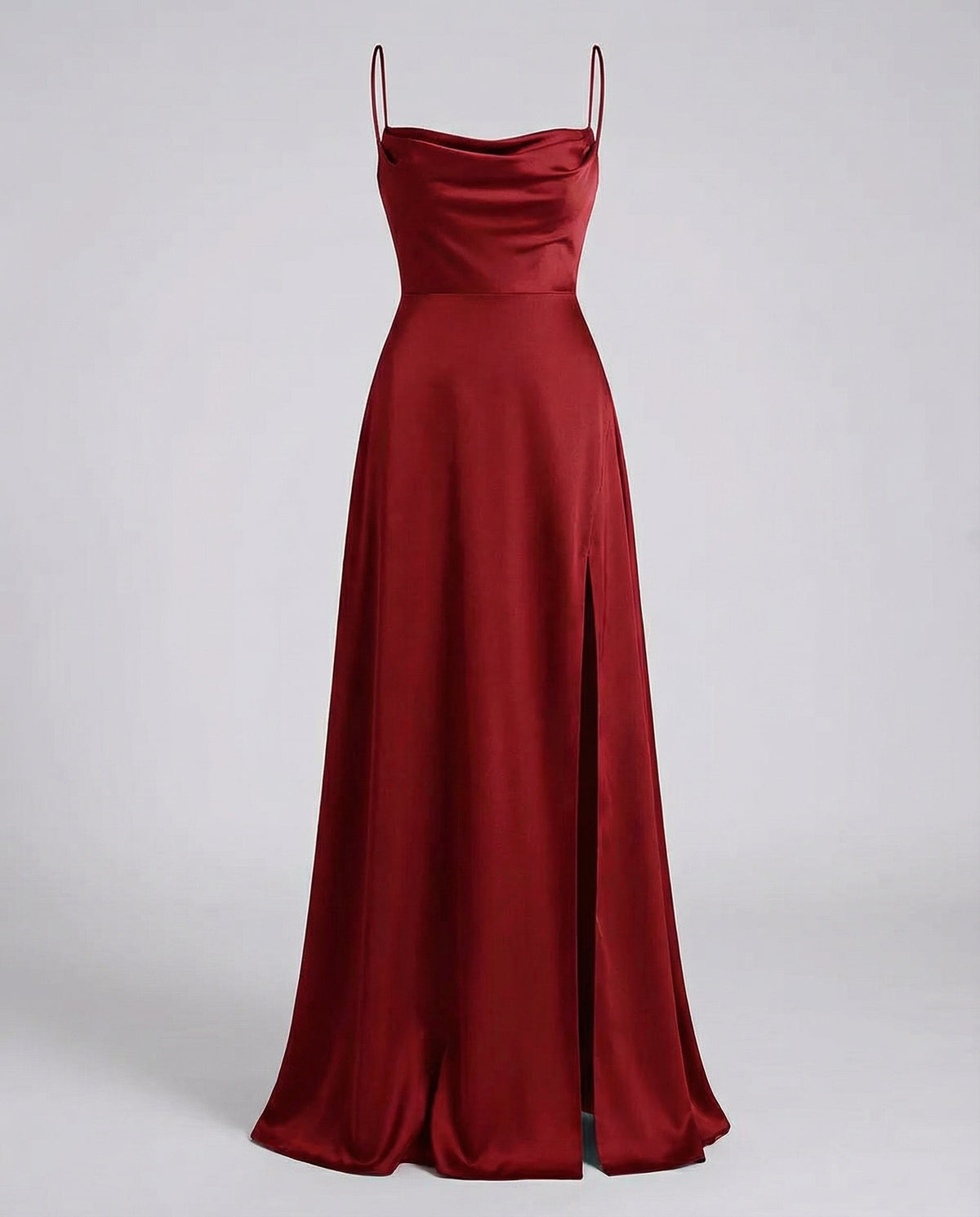 Vestido longo feminino com alças finas ajustáveis e fenda lateral elegante