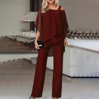 Conjunto feminino dois peças off-shoulder com calça ajustada em cores vibrantes