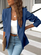 Blazer feminino casual estruturado silhueta talhada disponível em várias cores