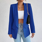 Blazer feminino estruturado elegante disponível em várias cores