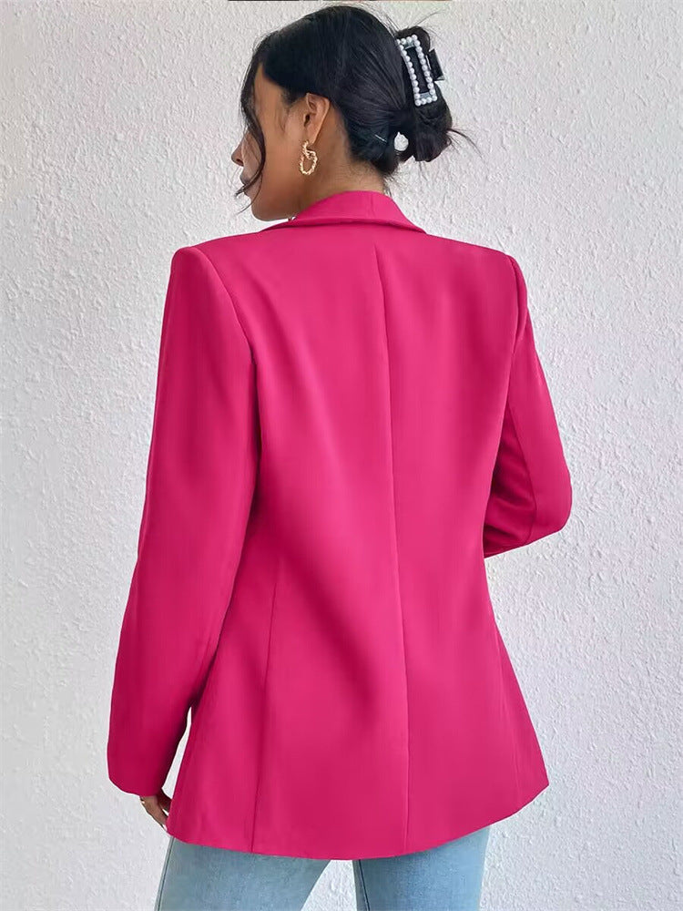 Blazer feminino estruturado elegante disponível em várias cores