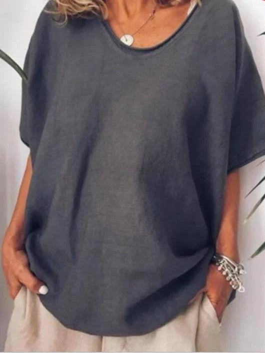 Camiseta feminina oversized algodão com decote V corte largo
