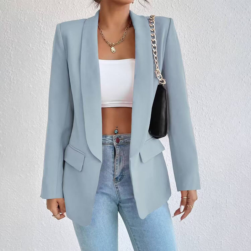 Blazer feminino estruturado elegante disponível em várias cores