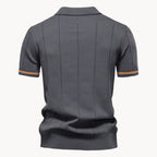 Polo homem malha com fecho zip curto e gola clássica corte regular fit