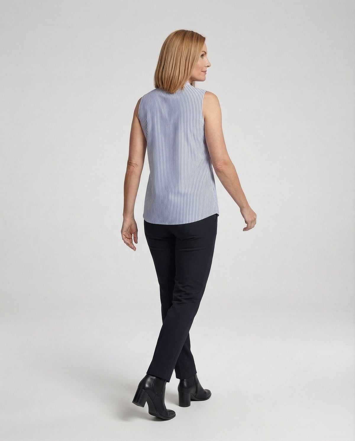 Blusa sem mangas feminina riscas azul gola alta algodão casual