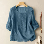 Blusa feminina bordada relaxed fit corte fluido confortável