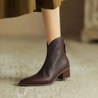 Botas femininas de tornozelo couro vegano bico fino com zíper traseiro