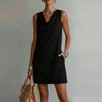 Vestido mini feminino decote drapeado sem mangas silhueta A-line com bolsos laterais