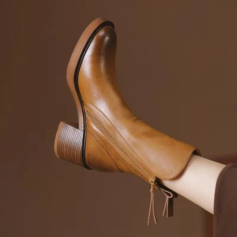Botins de salto alto femininos em couro com fecho de correr lateral