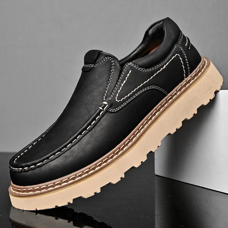 Mocassins de couro masculinos com palmilha ortopédica e sola antiderrapante