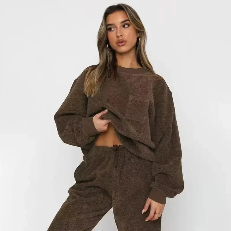 Conjunto moletom corduroy relaxado com joggers e cordão