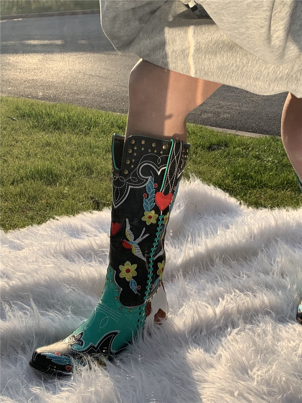 Botas cowboy mulher cano médio estilo western