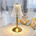 Candeeiro de mesa LED design cristal dourado sem fios com controlo tátil regulável