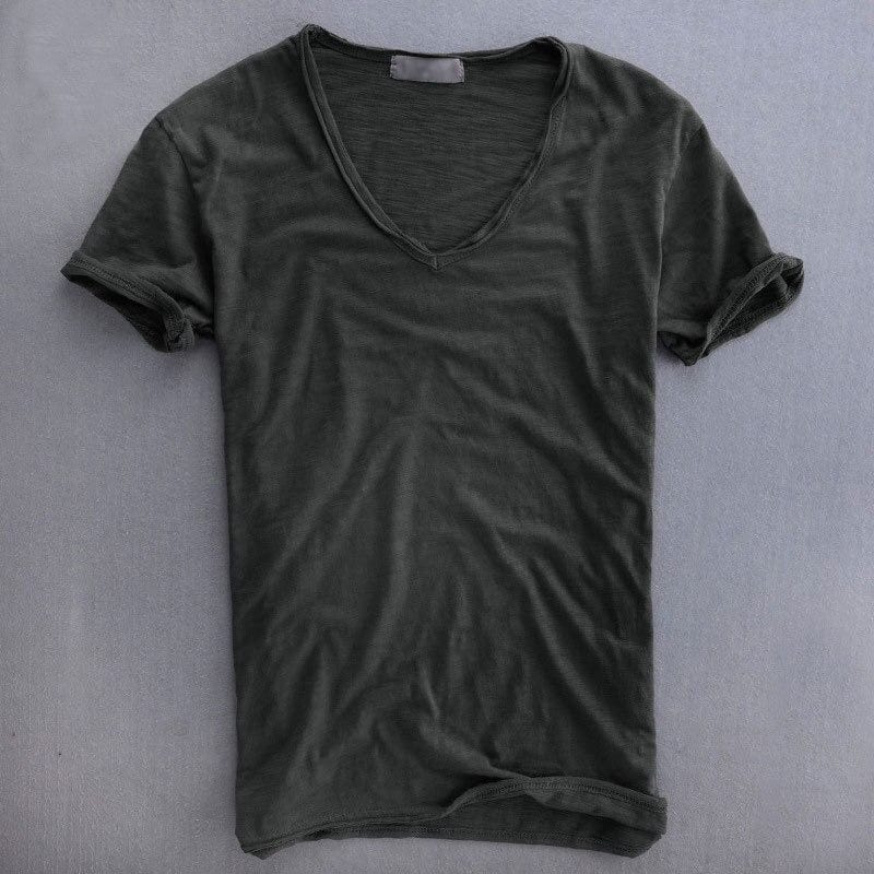 Camiseta masculina algodão decote V slim fit
