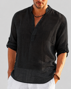 Camisa masculina manga longa com decote aberto e corte largo