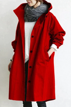 Impermeável feminino com capuz oversize respirável corte urbano