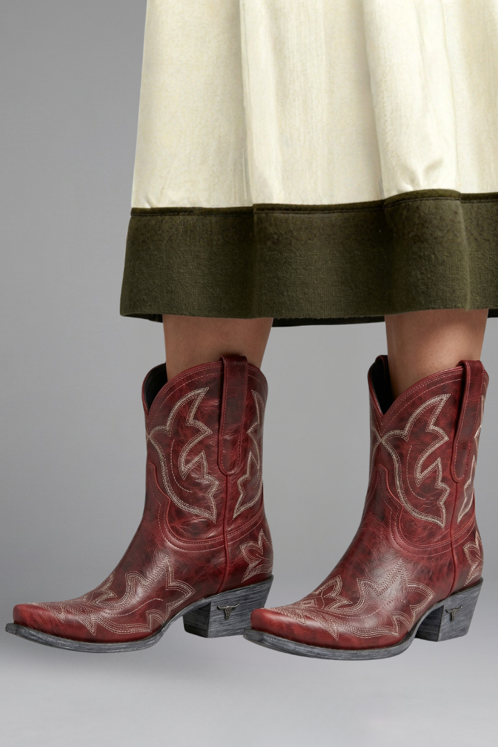 Botas femininas couro bordado Western bico fino cano médio