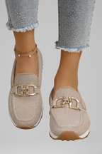 Mocassins femininos mesh texturizado slip-on com hardware metálico decorativo