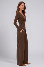 Conjunto feminino 2 peças top wrap decote V e calça wide leg comprimento total