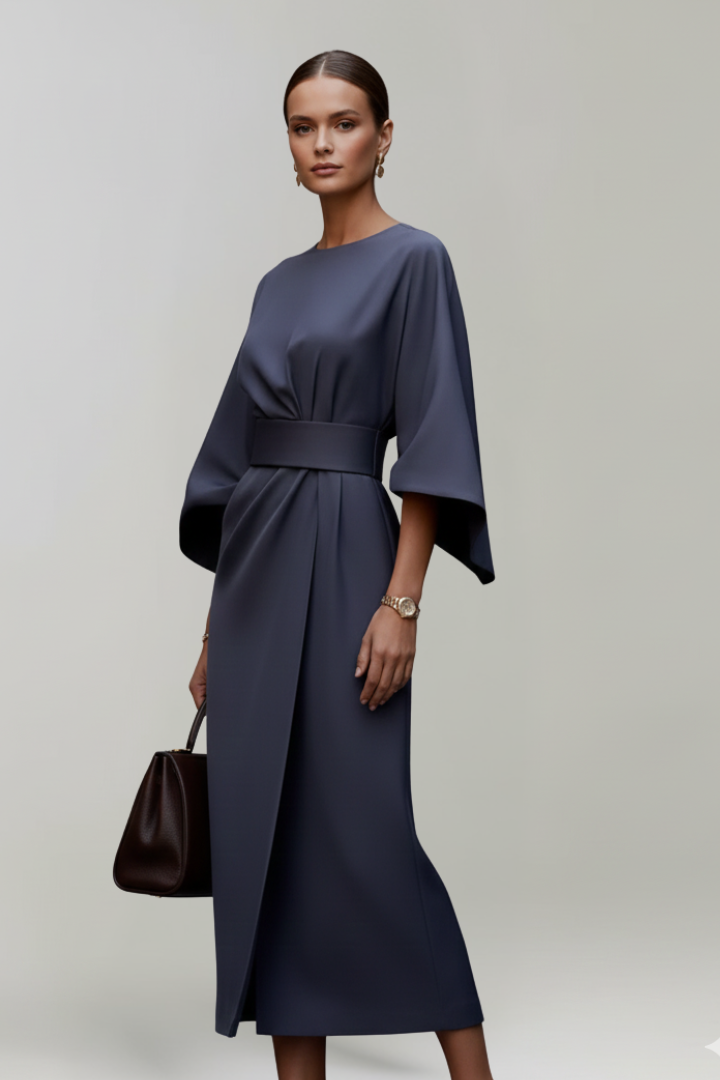 Vestido midi feminino manga larga com cinto na cintura e decote redondo