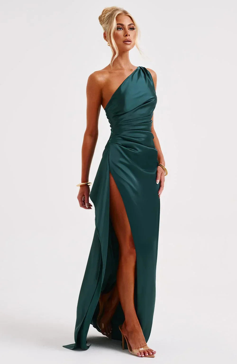 Vestido de cetim noite assimétrico ombro único com fenda lateral