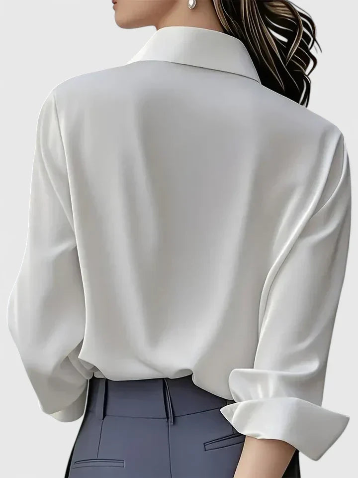 Blusa feminina de cetim com botões manga comprida silhueta fluida