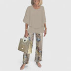 Conjunto feminino duas peças calça wide leg e blusa relaxed fit