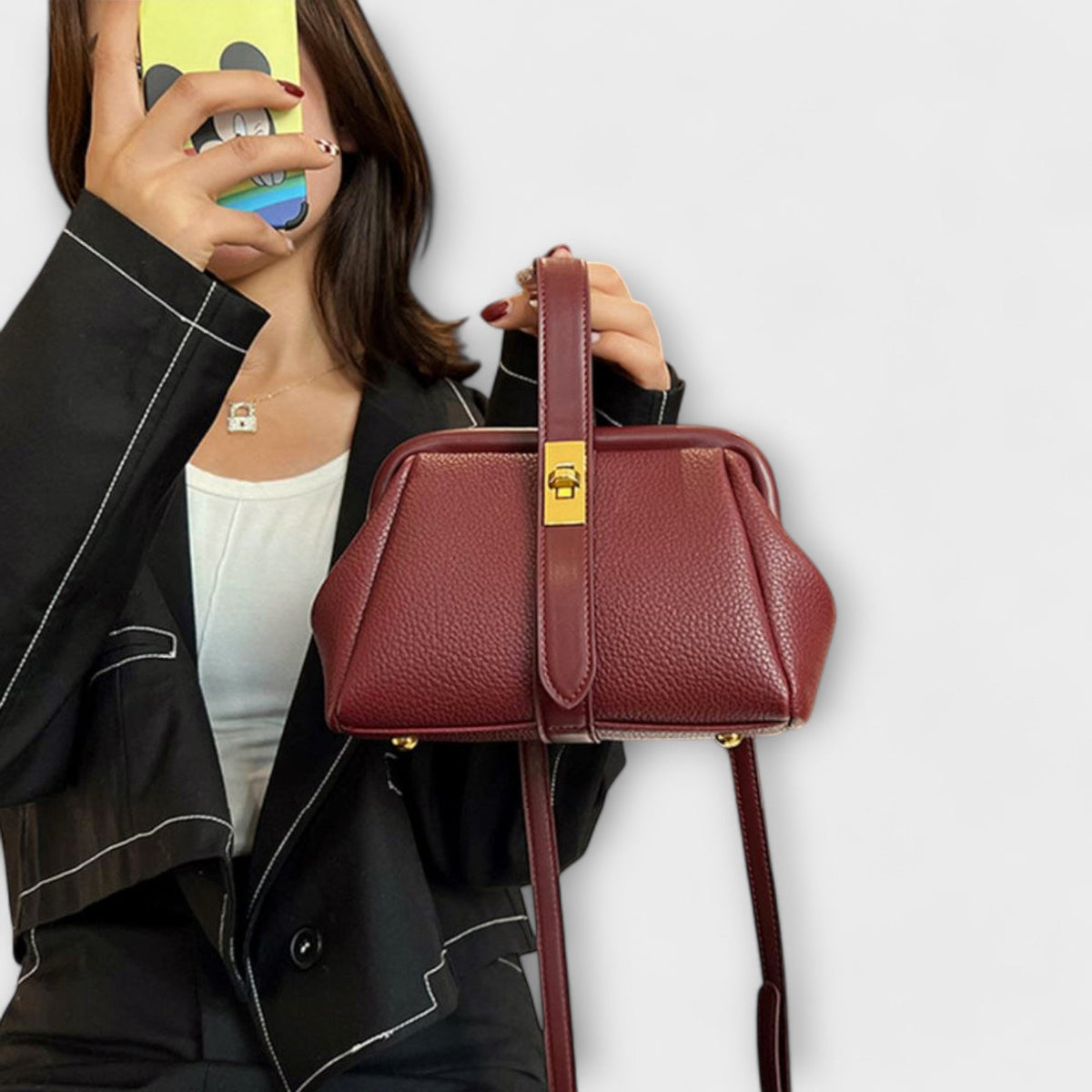 Mala retro feminina espaçosa com alças resistentes em estilo vintage
