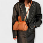 Mala retro feminina espaçosa com alças resistentes em estilo vintage