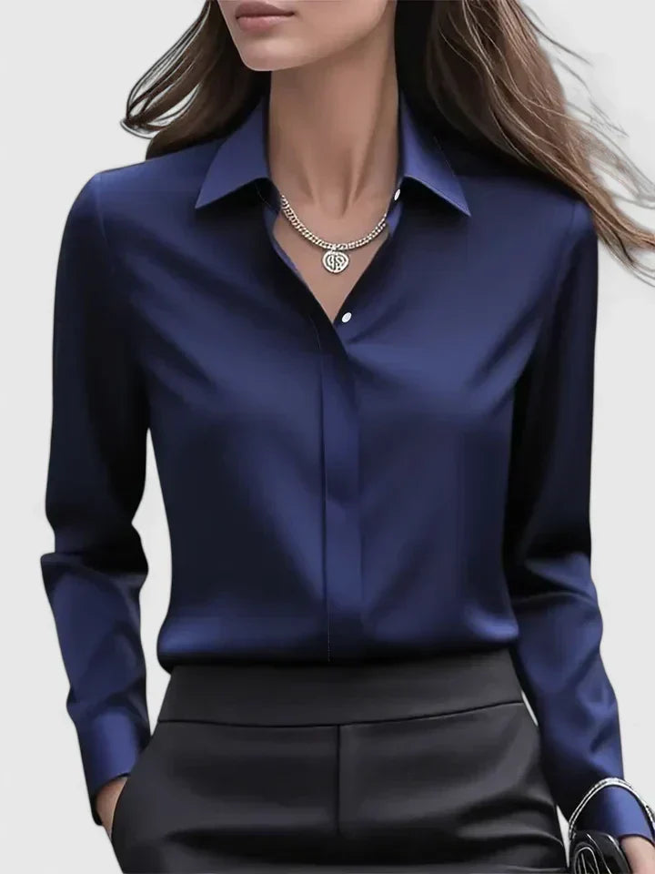 Blusa feminina de cetim com botões manga comprida silhueta fluida