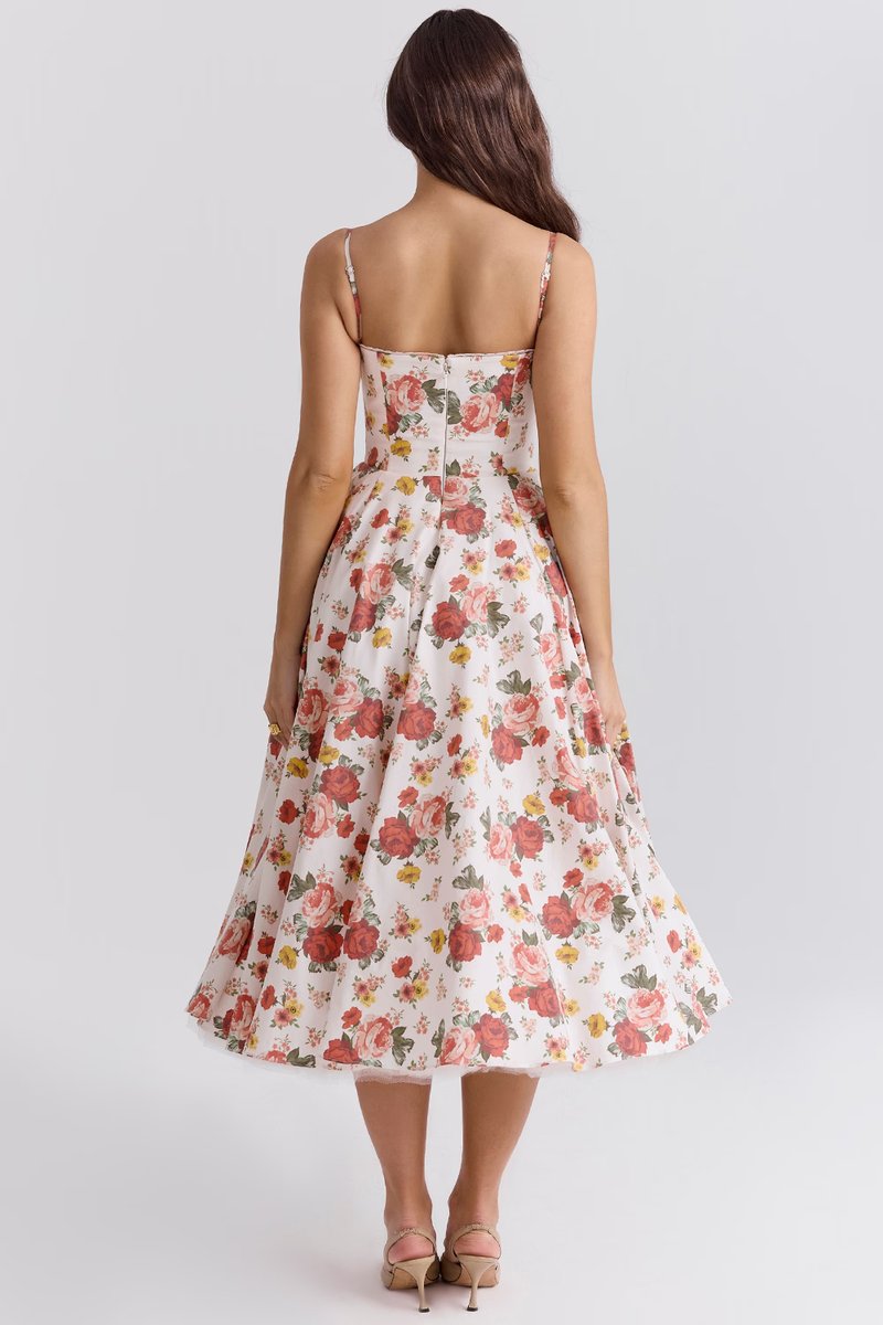Vestido midi feminino evasê com bojo integrado e alças ajustáveis
