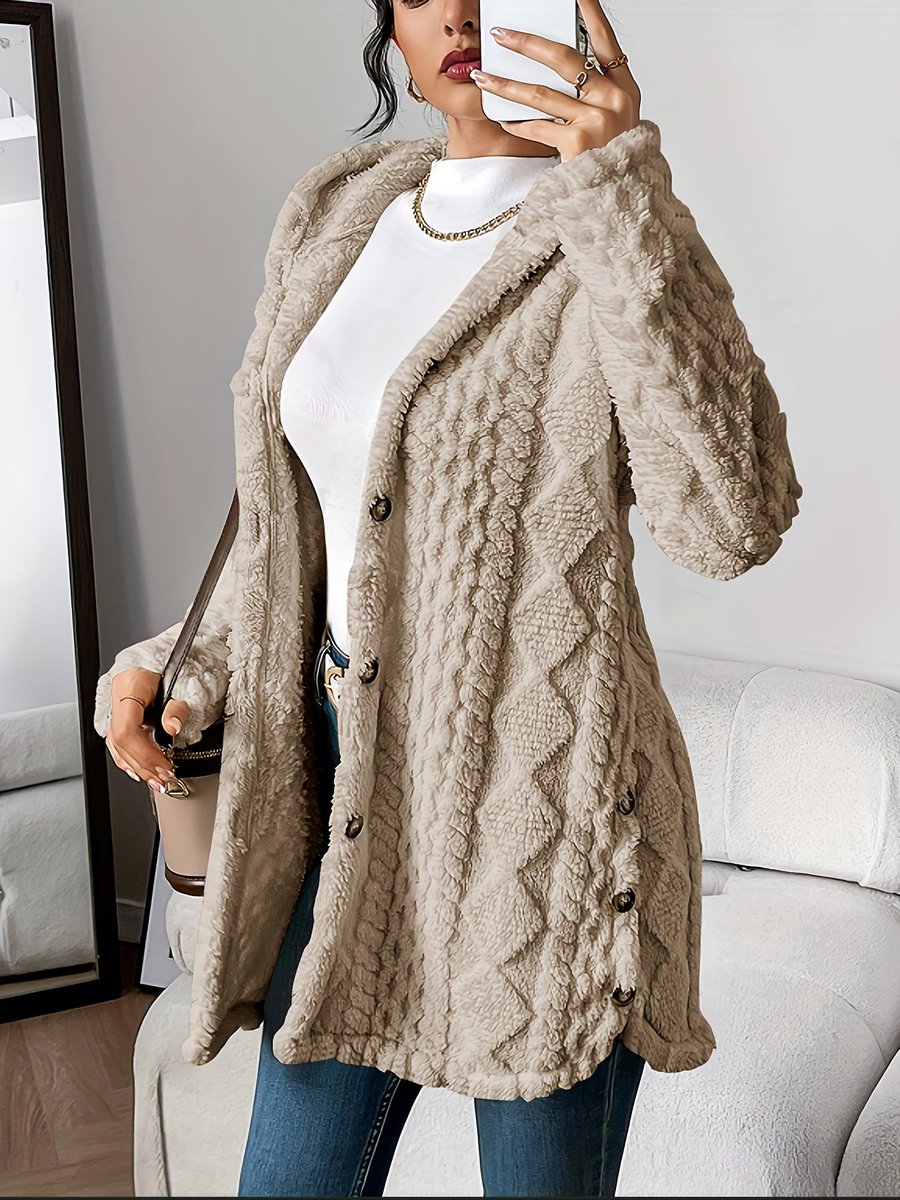 Cardigan feminino peluche oversized com capuz e abotoamento completo
