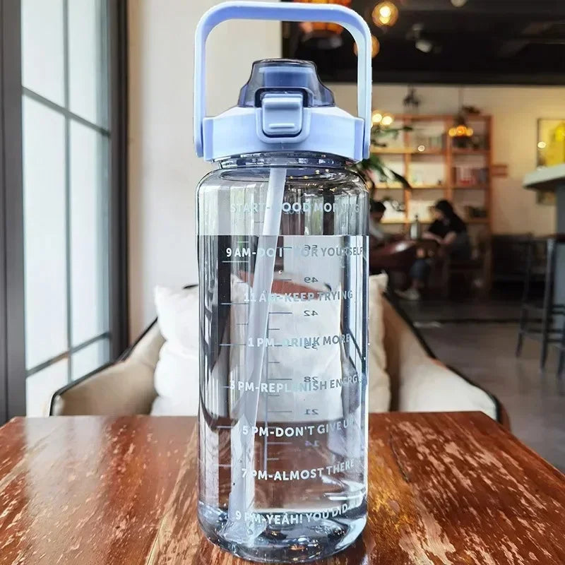 Garrafa de água 2L com canudo e marcação de tempo, para desporto e fitness, sem BPA