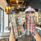 Garrafa de água 2L com canudo e marcação de tempo, para desporto e fitness, sem BPA