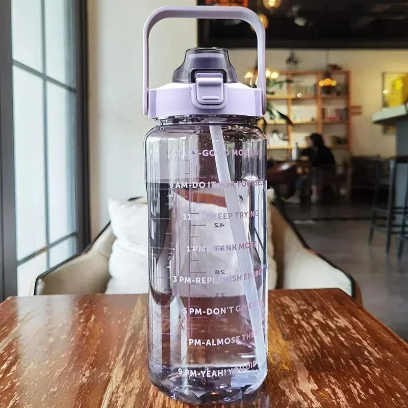 Garrafa de água 2L com canudo e marcação de tempo, para desporto e fitness, sem BPA