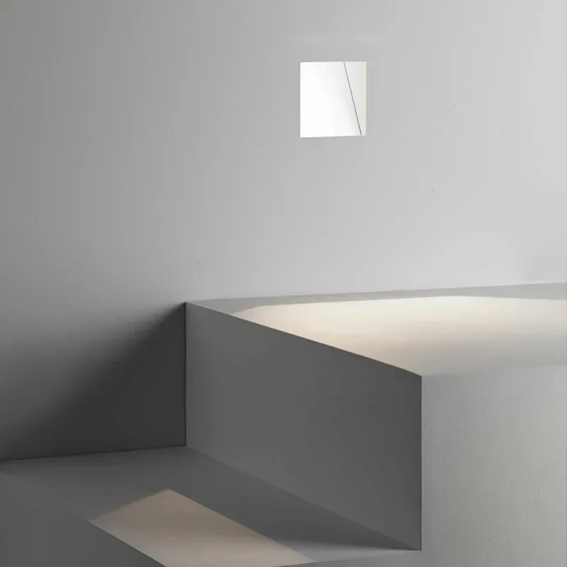 Luz de parede LED embutida com painel perfurado e sensor de movimento, 3W, para corredor e escadas