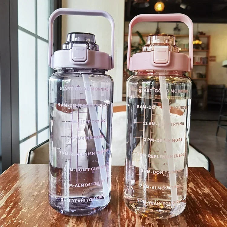 Garrafa de água 2L com canudo e marcação de tempo, para desporto e fitness, sem BPA