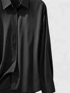 Blusa feminina de cetim com botões manga comprida silhueta fluida