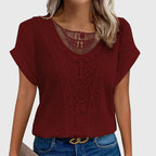 Blusa feminina malha rendada decote redondo mangas curtas
