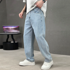 Calças jeans masculinas perna reta em algodão corte clássico