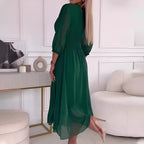 Vestido feminino midi transpassado com amarração, silhueta feminina valorizada