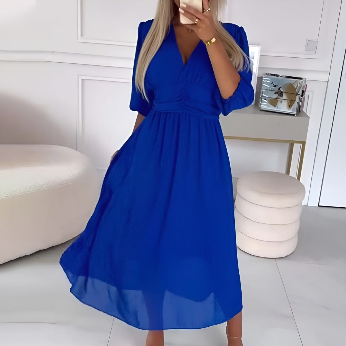 Vestido feminino midi transpassado com amarração, silhueta feminina valorizada