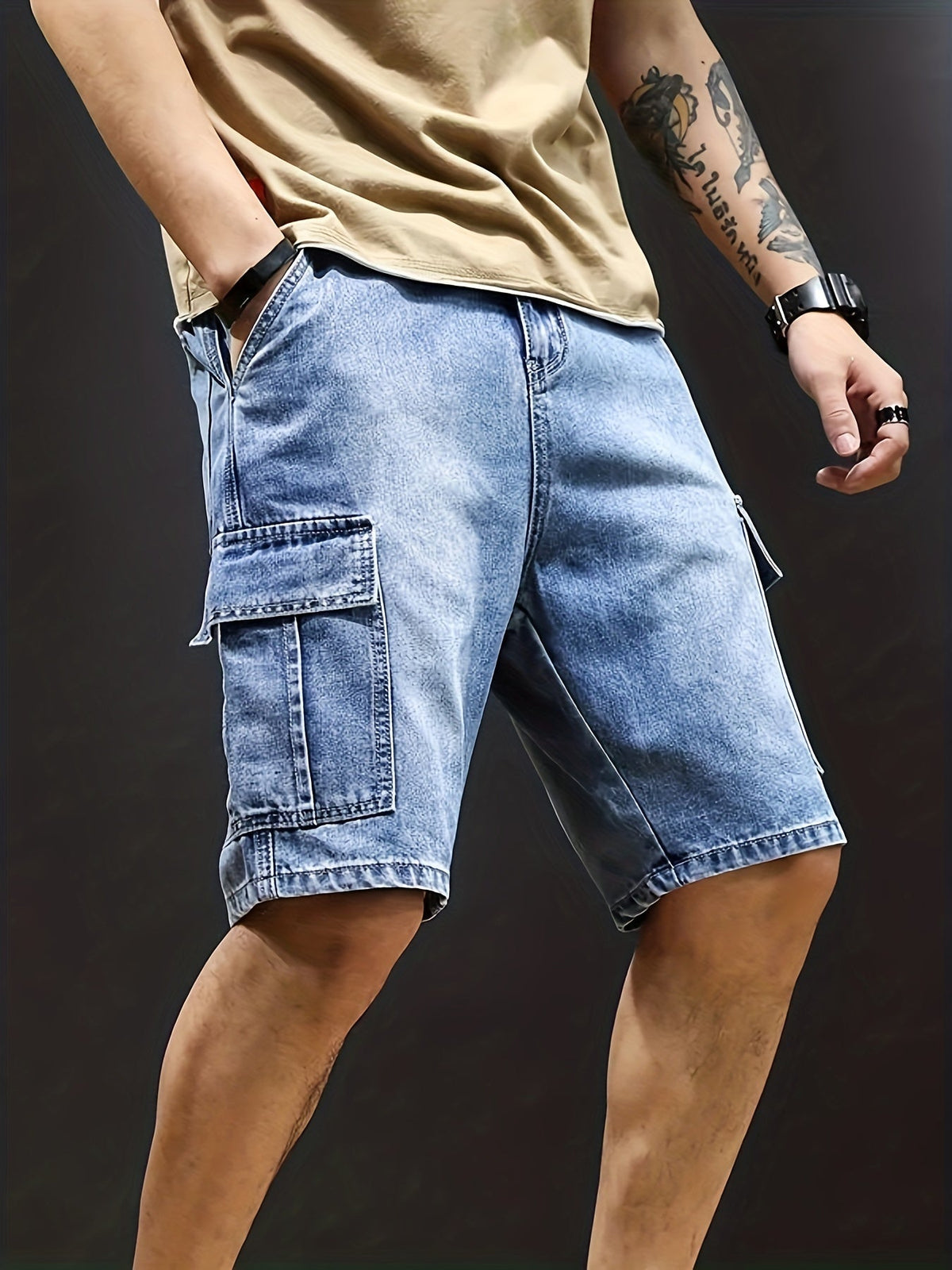 Calções cargo denim homem com cós ajustável e bolsos laterais