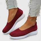 Sapatilhas ortopédicas slip-on femininas para pés largos e joanetes