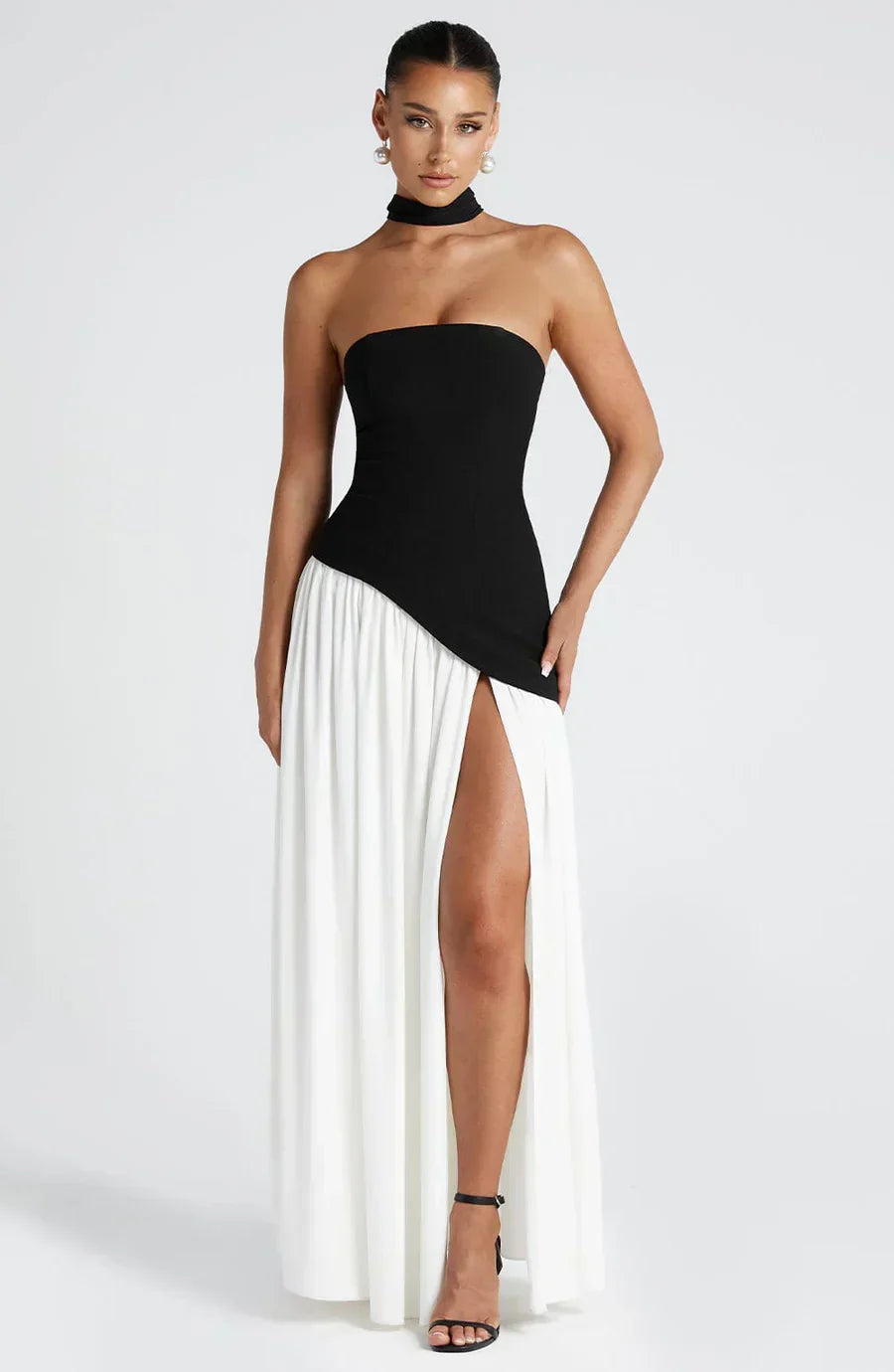 Vestido maxi mulher corpete sem alças com fenda lateral elegante