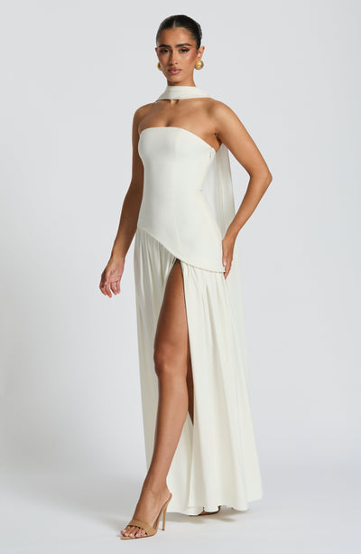 Vestido maxi mulher corpete sem alças com fenda lateral elegante